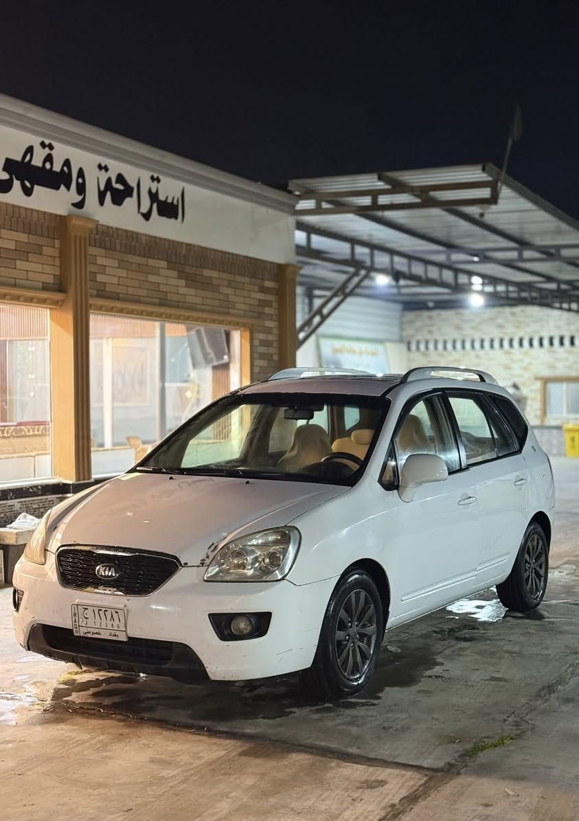 للبيع كيا كارنز موديل 2011 للاستفسار ***********
