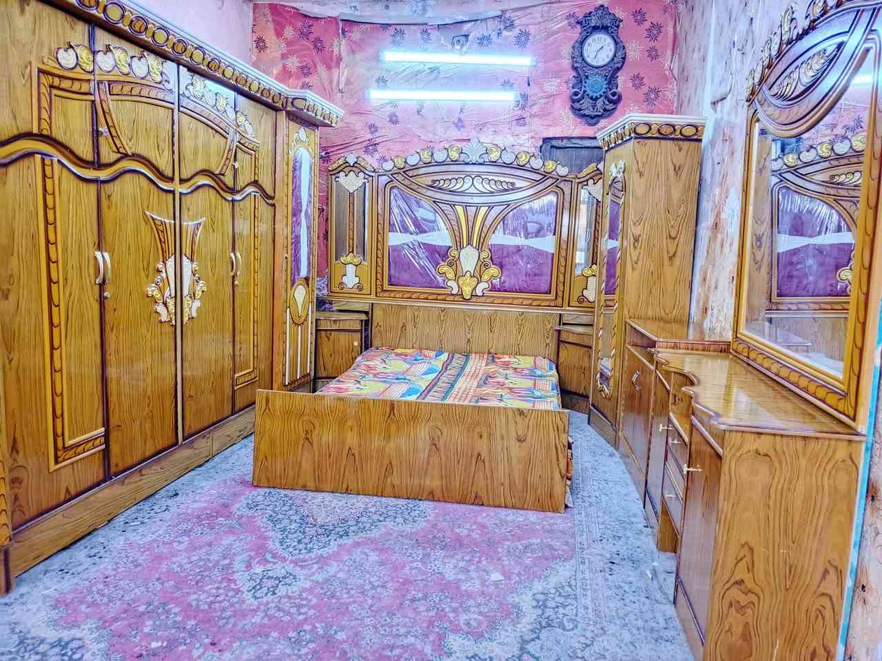 غرفه اخشاب ست ابواب ملحق للبيع السعر 600صاج الزاويه كنتوريه موديل حديث العنوان بغداد وكو توصيل انتصال ***********متواجد وتساب
