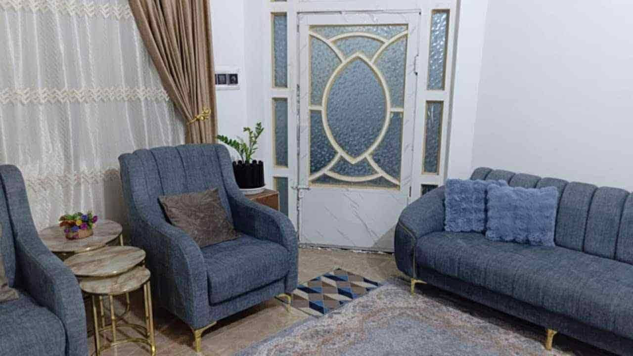 🏠بيت في الناصرية -الحي العسكري  
📐‏مساحته 120 متر شارع 10متر
‏♦️بناء طابقين حديث 
‏📍الطابق الاول غرفه وصاله واستقبال ومطبخ وكراج وصحيات داخليه وخارجيه 
‏📍الطابق الثاني غرفتين وصاله وصحيات 
💰السعر 185 مع المجال

ملاحظه: تم تخفيض السعر القديم 230 السعر جديد 185 وبي مجال بيع مستعجل 

للتواصل 📱 ***********
‏
