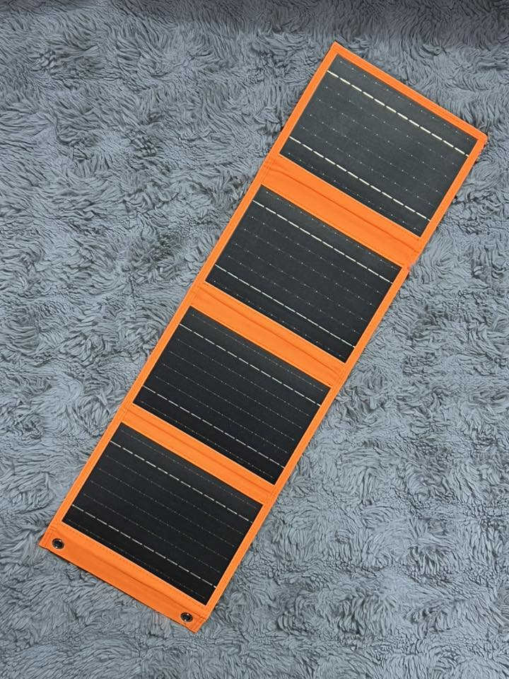 مجموعة خلايا طاقه شمسيه محموله تفيدكم للسفرات ( وتكدرون تستخدموها كـباور بنك بانقطاع الكهرباء )
كل قطعه سعرها وتفاصيلها اسفلها
يوجد توصيل لكافة المحافظات للحجز المراسله على الواتساب  ***********
