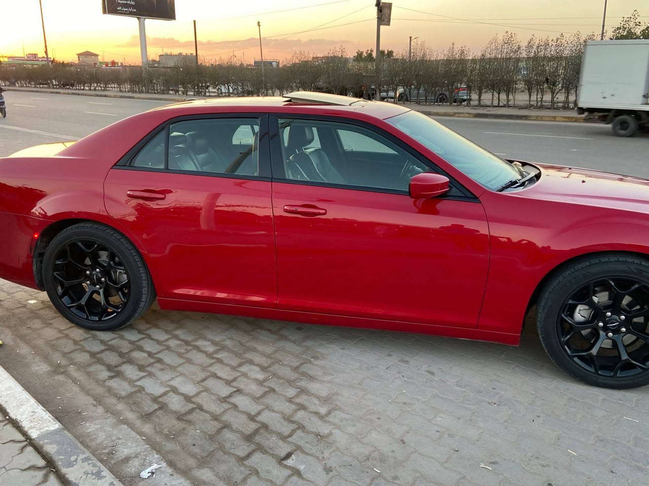 السلام عليكم للبيع اوباما 2016  S فول مواصفات وارد كندي كلين رقم أربيل سنويه لل٢٧ عداد 260 مكينه 6 سلندر تو ويل السياره مكفوله من الغرق والصبغ والتبديل والفتح بيها بارد بسيط مكينه كير حداديه تبريد طخم تاير كله بالظمان والشرط اي استفسار *********** سيد كرار مكاني البصره دور النفط 
السعر 238 البصرة, العراق
