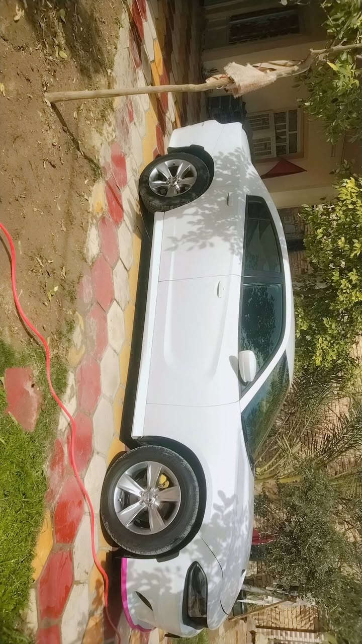 لبيع ٢٠١٥ مكينه ٣٦٠٠داخله كلين تايتل حادث بيها بل عراق مضح بل سونار بدون داواخل السياره لا مشتغله خط ولا تشتغل  بل منشور مداور ثاني يوم مكانالتواجد بابل سياح السياره ماشيه ١٥٤الف حقيقي السياره جديده السعر ١٨٥ بيها مجال *********** *********** رجائن ماجاوب خاص اتصل بيك خير ودلل
