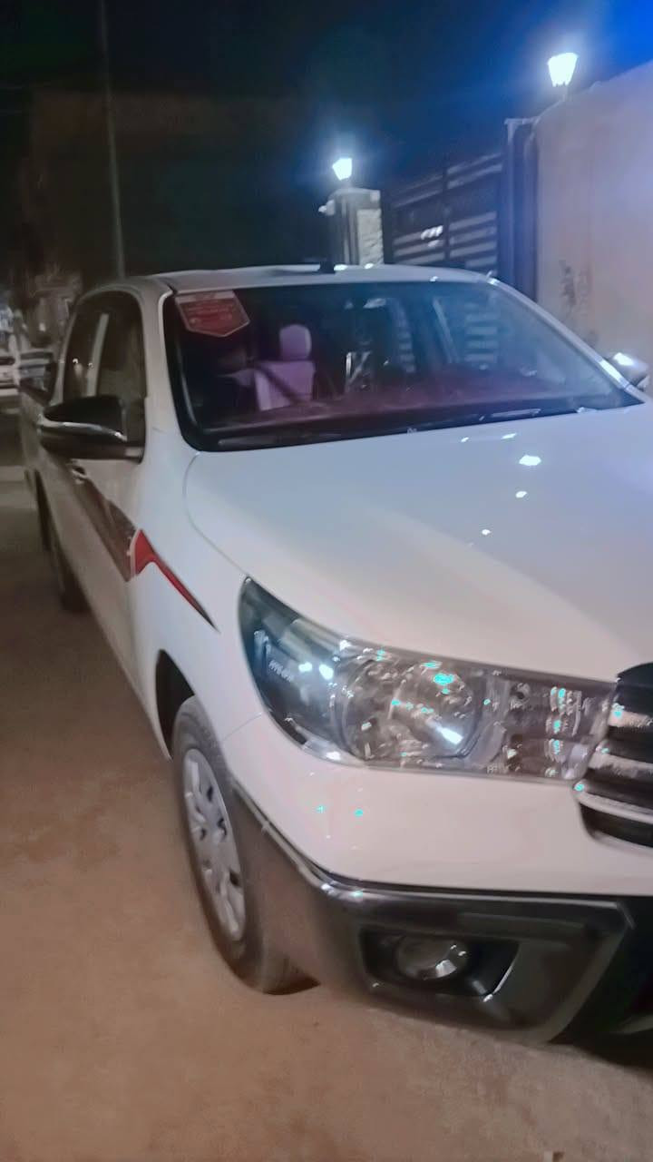 سلام عليكم شباب ليوم عدنه موديل 2025 كفاله عامه ما عدا الشخط بل خط مو بل حديد سيارة جديده حلووووووة كلش السعر 250بيه مجال حك الجيه رقم الهاتف ***********
