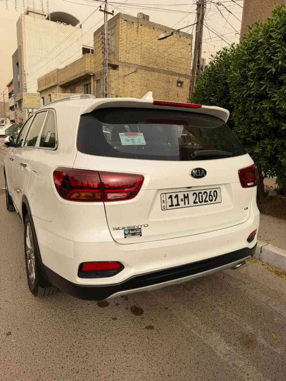 السلام عليكم 
للبيع كيا سورنتو 2019 خليجي مكفوله كفاله عامه من البارد والصبغ والتبديل ماشيه 81 سياره جديده جانت مخزونه فول مواصفات 1/1 بانوراما بصمه شاشه كامره محرك 6 سلندر حساس امامي خلفي كشن حار بارد رقم بغداد باسمي مكاني بغداد السيديه 
+964 770 180 8310 بغداد, العراق
