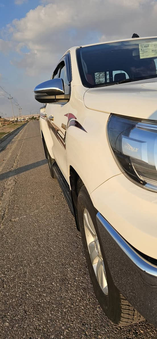 فول مواصفات سعودي سيدنهرو
موديل 2020
سيارة مكفولة من كل شي جديده ماشيه فقط 56 الف رقم اربيل دولي باسمي سنوية جديدة لحد 2030 
مواصفات
كير اوتو
بصمة تشغل وبصمة دخول
تحديد سرعة
تحكمات استيرن
داخل فورميكا
شاشة وكامرة
حساسات خلفية
هوك السحب
علامة ويدات لون ذهبي
بعد اهوايه مواصفات

رجاء الي شراي يخابر صاحب السيارة.. ***********..
