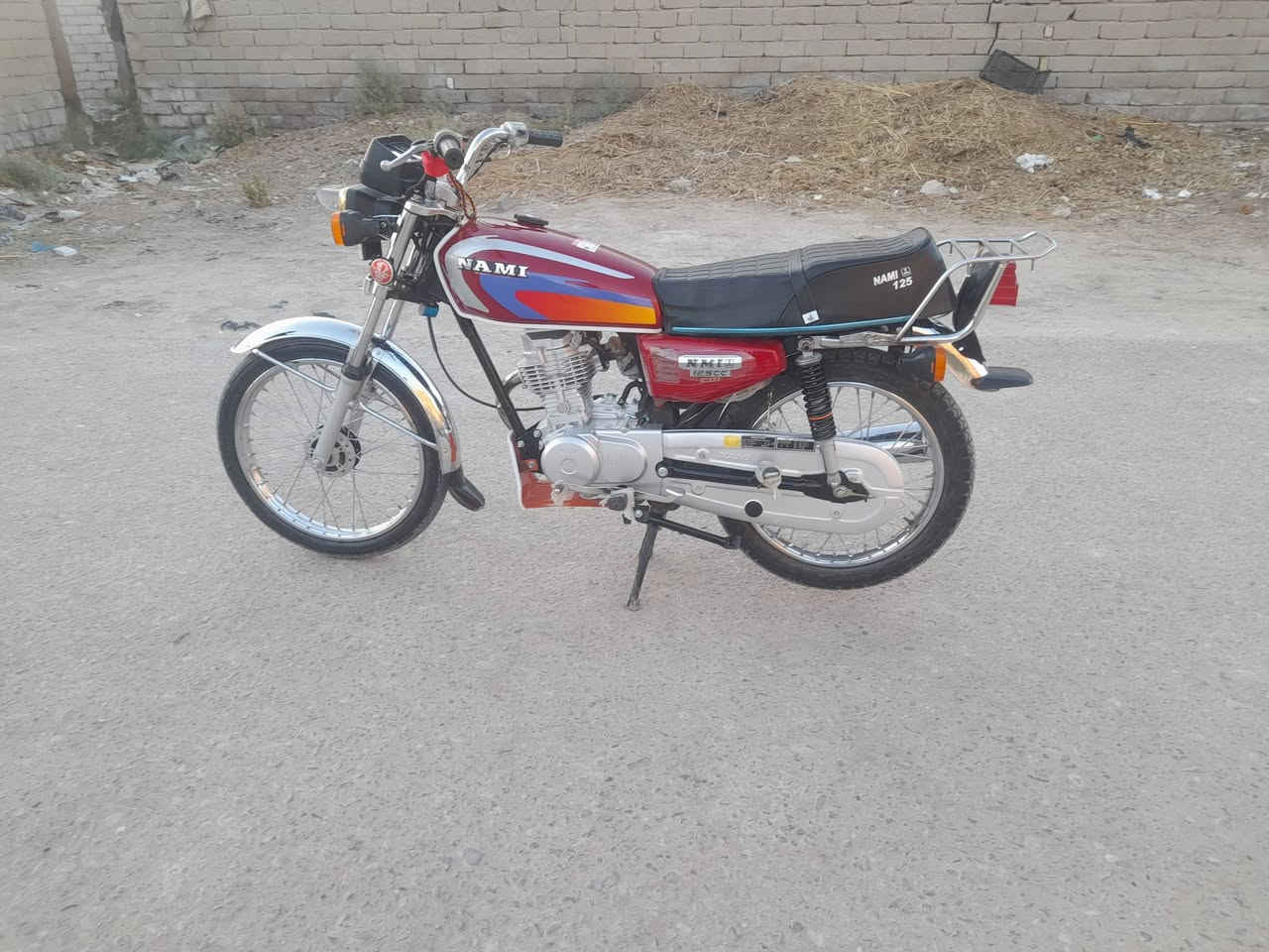 سلام عليكم دراجة للبيع حلو ونضيفه مديل 25 سعر خاص مكاني الهوير اول تبدليه دهن هاذه رقمي ***********
