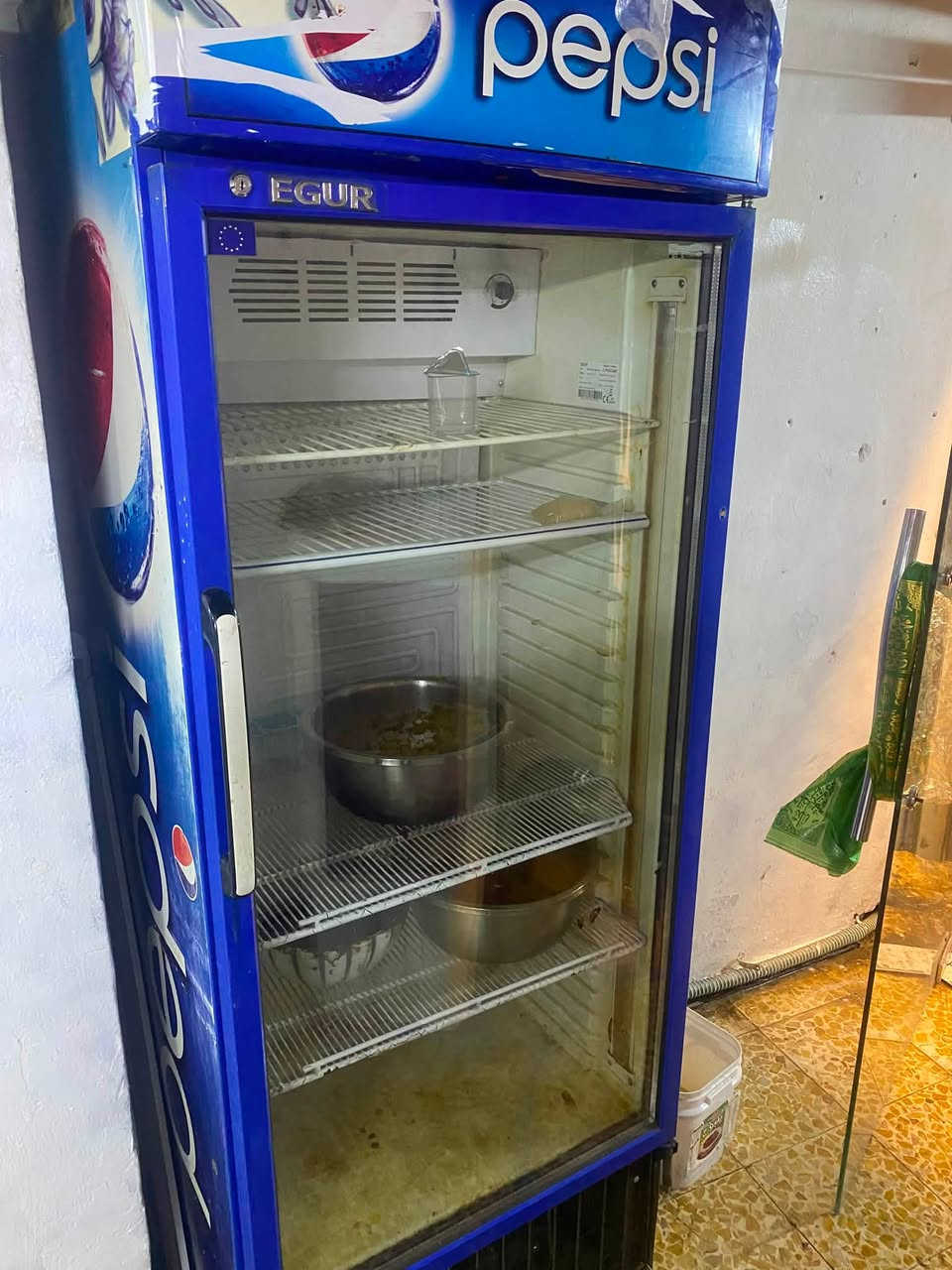 السلام عليكم
غراض مطعم لبيع رقمي ***********
