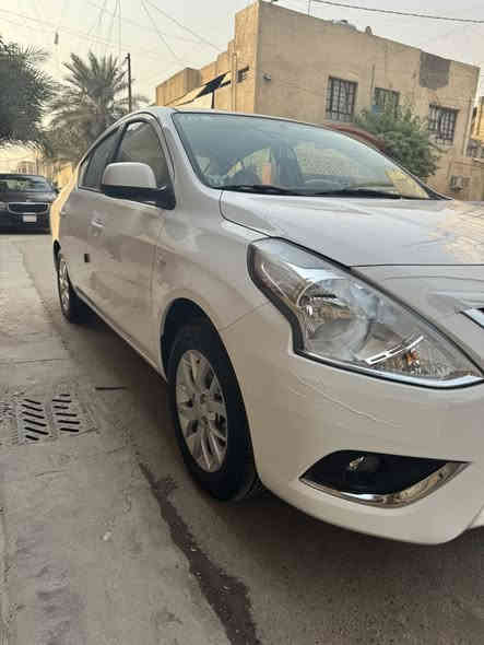 سلام عليكم عندي سني هندي للبيع موديل ٢٤ أربع جام كهرباء ام بليته الزركه سياره رقم بغداد باسمي سياره كفاله عامه ماشيه ٨٠٠٠  وضع الشركه رقم ***********
