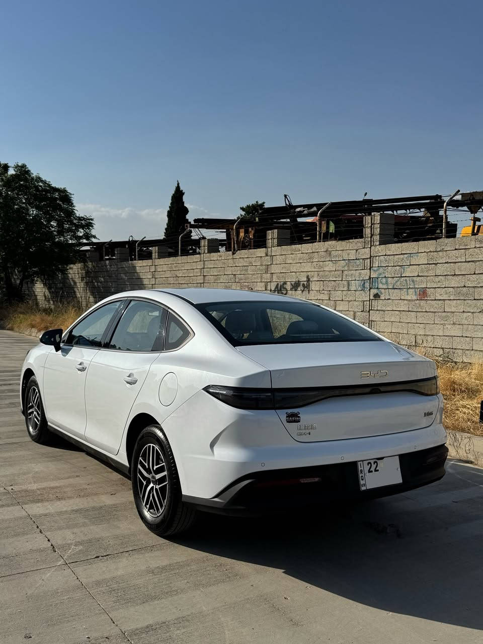 BYD SEAL 05 PHEV 2025

نموونەی جوانی و پاکی بێ مەسرووف کامل سێرڤس کراوە ڕۆنی گۆڕاوە  چوار تایەی تازەی بیلادی لە ژێرە هیچ نووقسانیەکی نییە 
دەعامی بۆ دەعامی بە شەرت
 سارد بۆیاخ کرانەوە تەرزە گۆڕاو بۆیاخ ئەستوور بەشەرت
کارەبایات لە دەعامی بۆ دەعامی بە شەرت
 تەحویل و غرامە بە شەرت
ناونیشان: سلێمانی
پەیوەندی: 
0773 836 3591 WhatsApp
0750 152 7025
