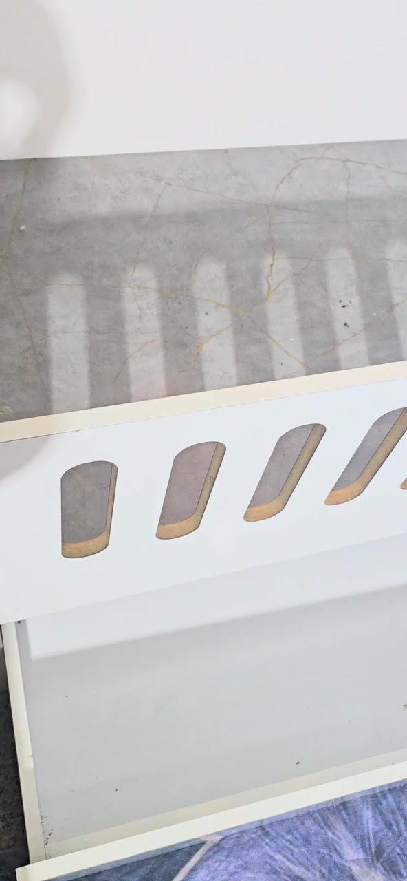 سريرين اطفال سرير جوا مثل المجر منفصل جديد شغل نجار يتحمل اوزان ويكفي لعمر 6 سنوات
ويا دوشك سويته ب350 واريدة 170 وبي مجال


**إذا كنت صاحب هذا الإعلان وتريد حذفه لأي سبب، رجاءا أرسل رسالة إلى الدعم الفني**