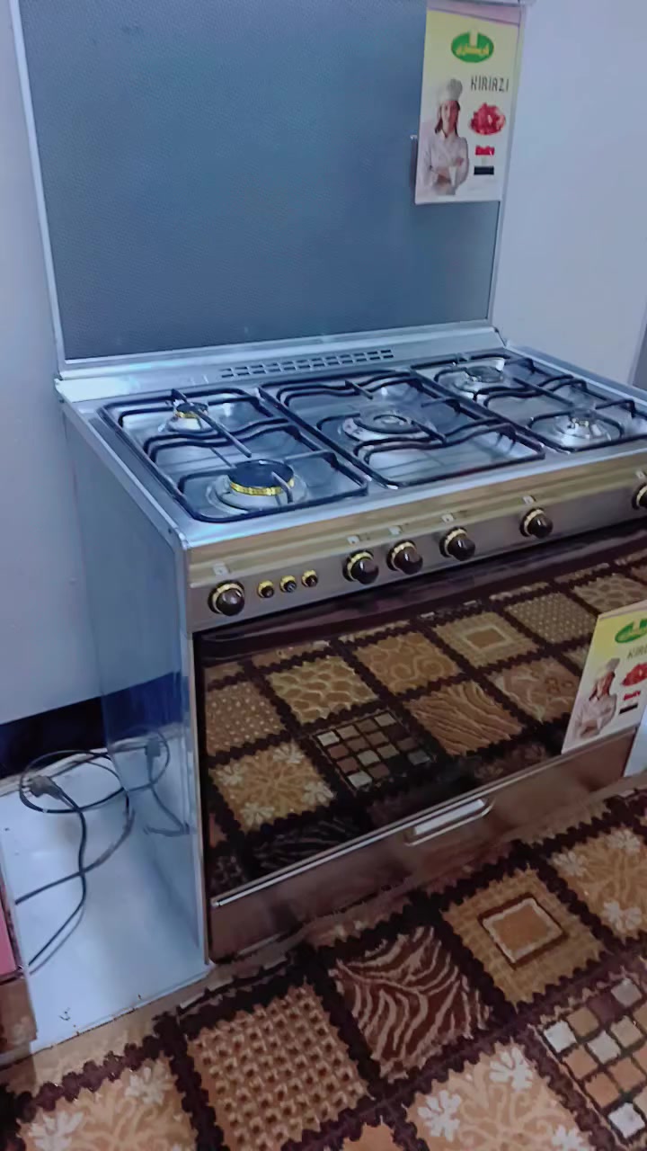 طباخ كريازي مصري  ملكي درجه اولى حتى كهرباياته شغال بعد لوك  كلى بشرط الشغل سعر٢٩٥اوبي مجال عنوان طوز خرماتو


**إذا كنت صاحب هذا الإعلان وتريد حذفه لأي سبب، رجاءا أرسل رسالة إلى الدعم الفني**