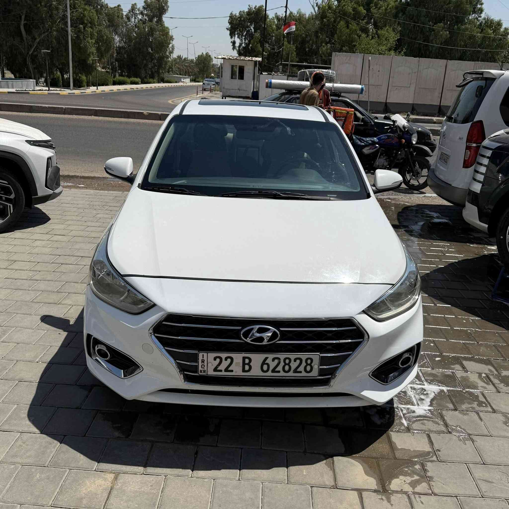 للبيع اكسنت خليجي 2020 
فول سلايد  تحكم ستيرن abs
ماشيه 155 الف كيلو 
بيها حالوب السياره 
مكفوله محرك كير صدر تبريد 
ما بيها اي نقص سيرفس وكاله كامل 

رقم اربيل تحويل ثاني يوم
93 ورقه و بي مجال 

متواحد واتساب و اتصال 
***********
