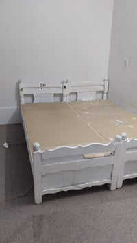 سرير • اثاث • نوم • مفروشات • غرفة نوم • ديكور منزلي