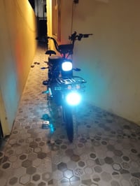 بطاريات • مع او بدون • قابل تفاوض