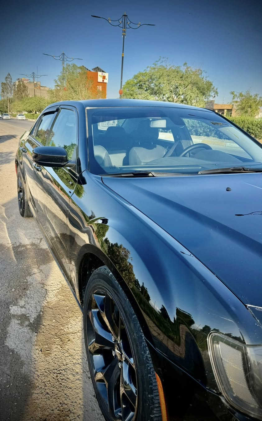السلام عليكم
كلايسلر C300 للبيع فقط

موديل 2022

ماشية 84 الف كيلو حقيقي 

وارد امريكي ضرر جاملغ خلفي وجنطه 

الباقي كله كفالة 

رقم بغداد بسمي

موقع السياره ديالى بعقوبة 

السعر ((260))

للاستفسار اكثر. ***********
