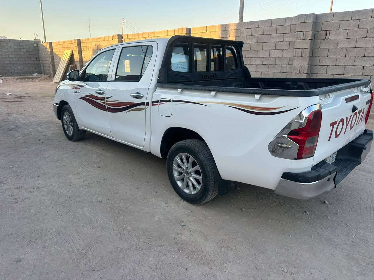 " السلام عليكم  ....
*للبيع بيكم تويـوتا هايلوكس 
#السـعـــر_178$ ورقـــه 💸
•للأتصال على رقم الهاتف 📞📞...
•
• 👈🏻👈🏻  [[   - *********** -  ]]  👉🏻👉🏻
•
ـــــــــــــــــــــ ــــــــــــــــ ـ ـــــــــــــــــ ــــــــــــــــــــــ
*موديل «2016» : كـويتي
*گير عادي
*گااز - گااز
*رقم البصره
*سنويه مجدده
|| بيهه صبغ يم بك اللايت فقط.||
*والباقي كفاله من كلشي
*محرك بلادي برغي ما مفتوح
*السياره مرتبه ما بيهه اي نقص

*السياره جديده وجاهزه بالمعنىٰ ...

-فوول مواصفات💯
-سويج🗝️
-تبريد❄️
-تدفئه
-مسجل📻
-شاشه AUX
-تحكمات بالستيرن
-حساسات اماميه
-حساسات خلفيه
-وحداديه جديده

🔹 باقي التفاصيل اتصل إعلاه 👆👆  ...
 #العنــــــــــــــــوان_البصـــــــــــرة ✔️
-------
للإعلان على :- Centers Qasim ✅
---------------------
