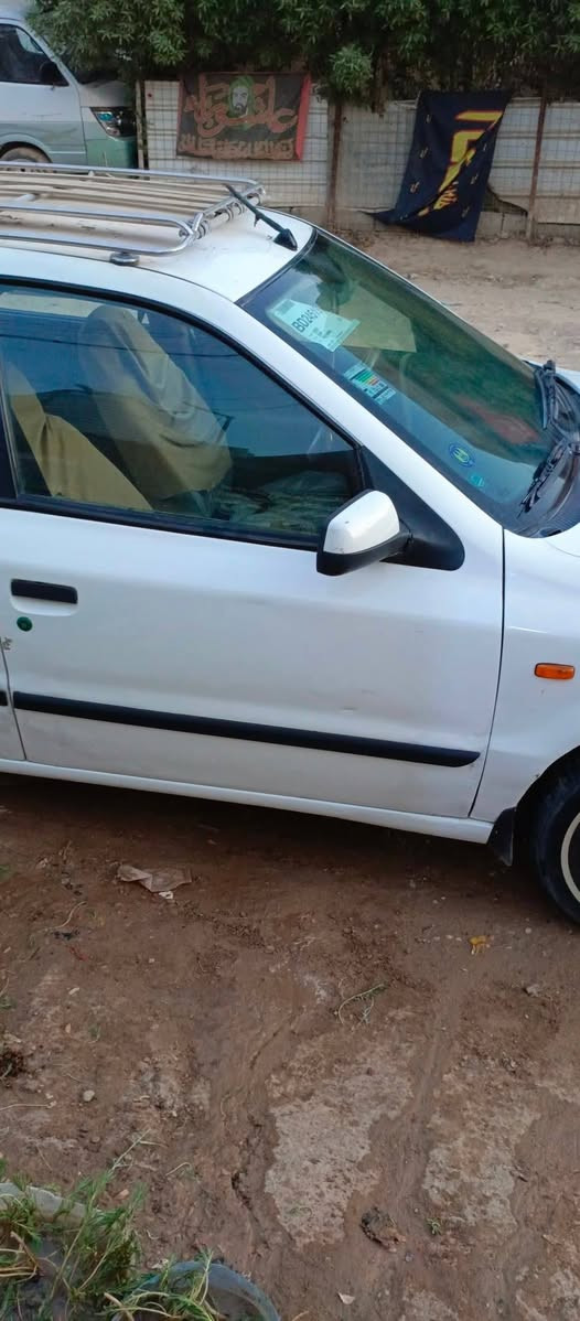 سمند موديل 11رقم بغداد سنوية 27 السيارة بسمي مكاني بغداد الرصافة *********** سعر 40 وبي مجال
