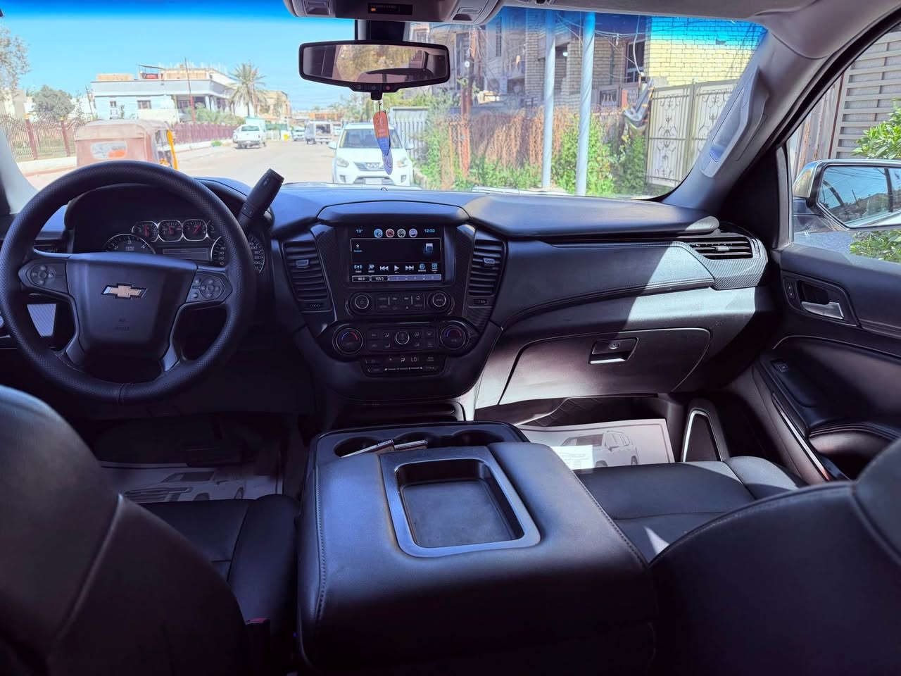 تاهو موديل 2018سياره بسمي تحويل مباشر فئه LTموصفات عاديه داخل جلد كراسي كهرباء ذاكره خزن حسان امامي خلفي فور ويل موصفات عاديه حادث السياره من امريكا صفحه السايق ومبدل كله بلادي صبغ فقط الجاملغ الخلفي السعر 265بلاش والله مكان السياره بغداد اتصال ***********او*********** بغداد, العراق
