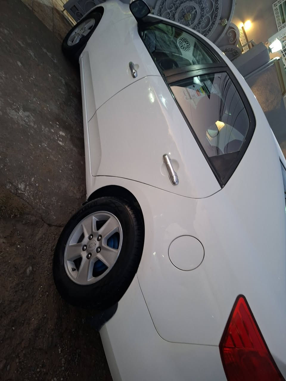 للبيع كيا سيراتو 2010 خليجي
محرك ١٦٠٠ دوش المرغوب  كير اوتماتيك 
ثلاث قطع بدون دواخل +سونارها مرفقك مع الصور 
كير محرك تبريد تدفئه خير من الله 
رقم سليمانيه باسمي تحويل ثاني يوم 
هزه جديده وسنويه ل ٢٠٢٧ 
حداديه صدر امامي خلفي درايم شفتات كله جديد 
منضومه زنون جديد سياره نضيفه فول 
السعر 90 وبيها مجال لشراي وحك الجيه 
الهاتف ***********
