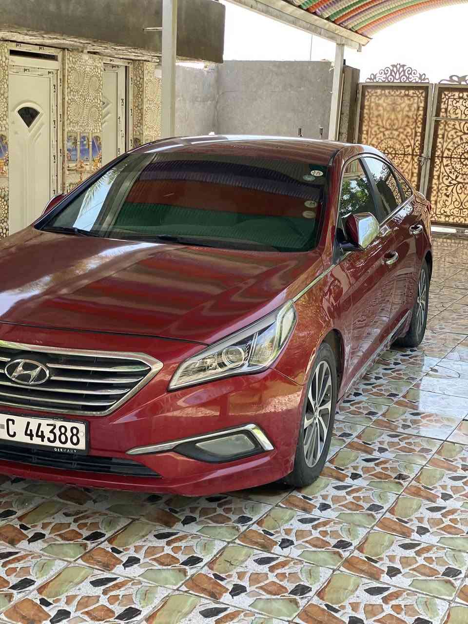 السلام عليكم لبيع سونات 2016 
السعر 115 بيه جاملغ وبنيد بدون دوخل  سيارة 
كله ليبل واحد 1️⃣ 
محرك 2400 سياره كلش جديد وحلوه 
براغي مابيه نقص تبريد ثلج وقم أربيل بسمنه 
تريد تحويل تريد وكاله حاضر مكان حله 
سياره وضع شركه 
***********
