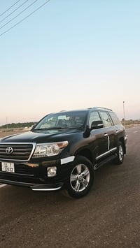 لاندكروز GX-R • ٢٠١٢ • رقم بغداد