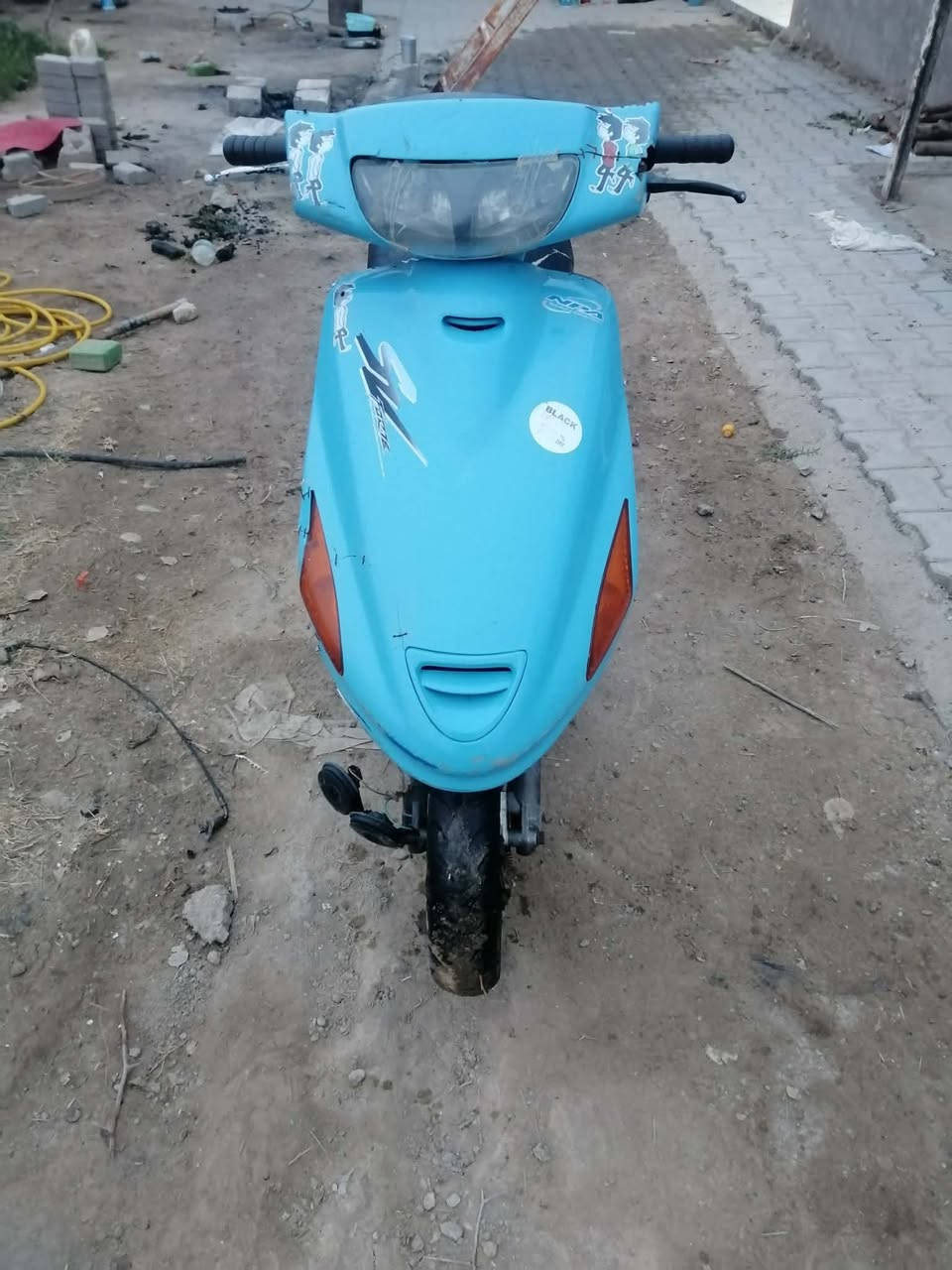 السلام عليكم دراجه فراشه البيع السعر 250  وبيه مجال قليل حك الجيه . المحرك مشروط والتواصل  خاص او على الرقم ***********
