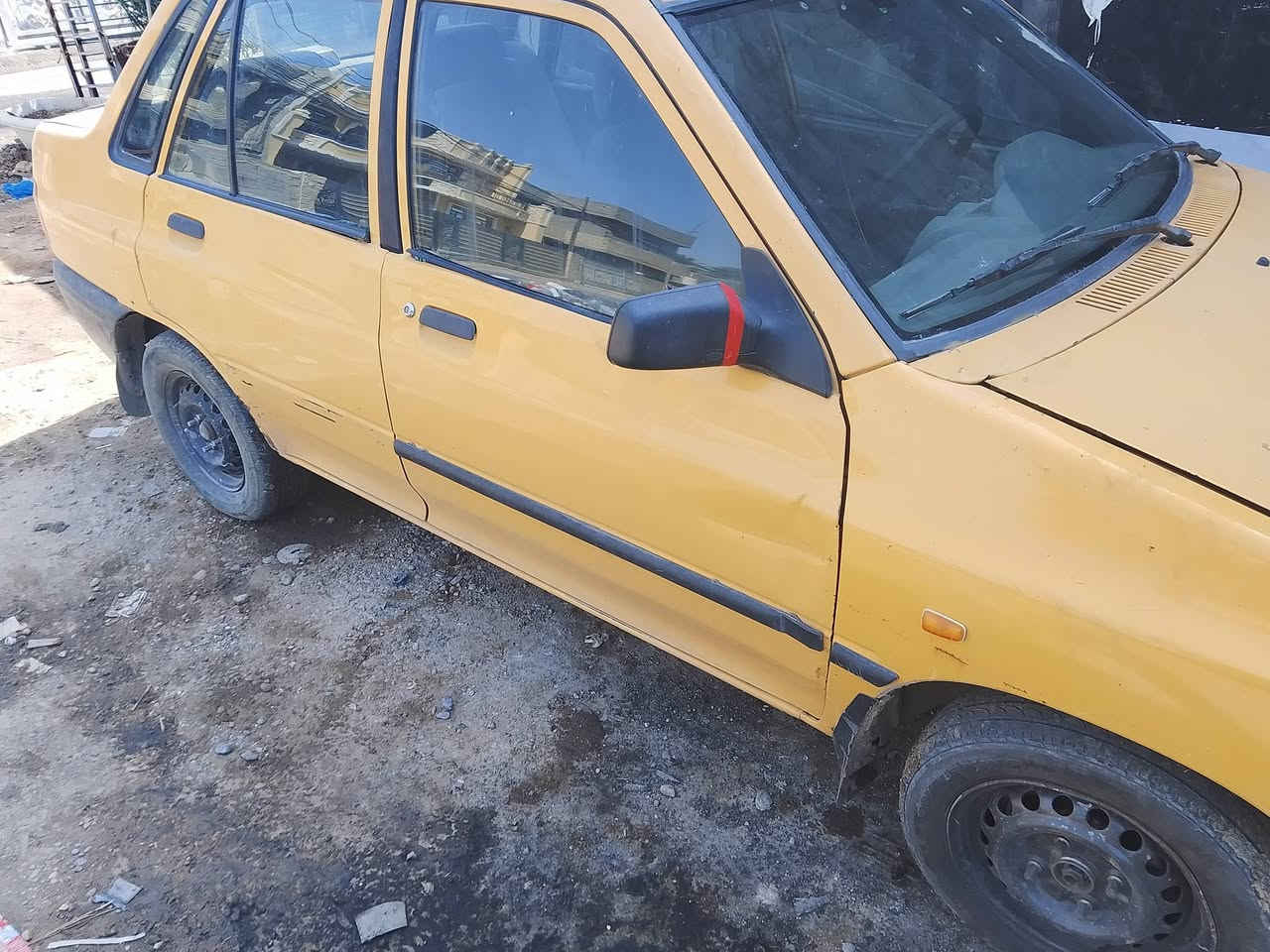 سلام عليكم للبيع موديل 2013 سعر 23 بيها مجال مكاني بغداد الدورة بسمي سياره كير محرك خير من الله مصفره هيئه وغرامات جاهزه من كلشي كهربائية كلهه شغاله تخم تايرات غرفه ***********
