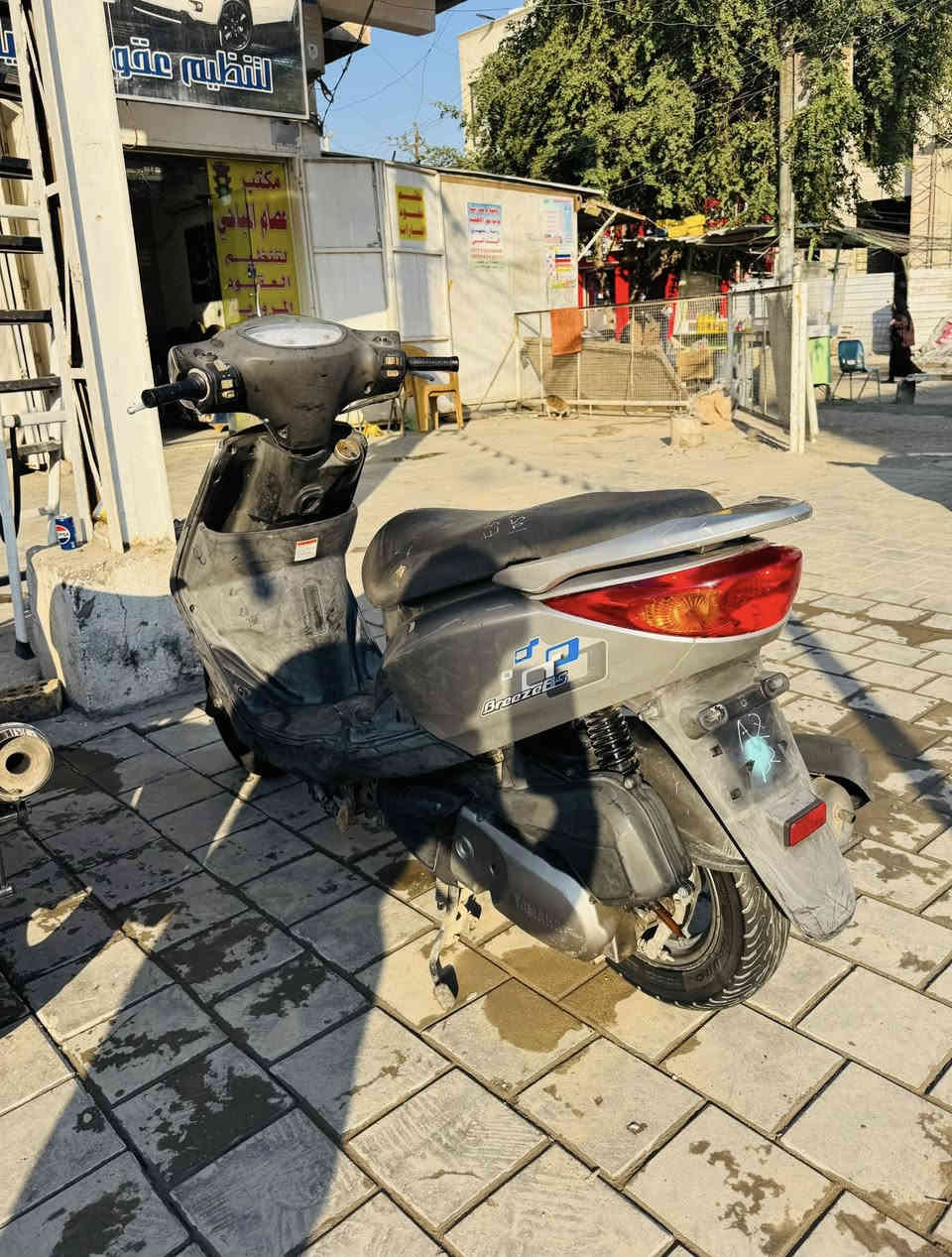 سلام عليكم 
بريز بغبغاء ياباني لبيع 
دراجه كفاله عامه 
ساله عشر تيام من نازله 
دراجه خير من الله شلعه ومعدل يخبل 
سعر الدراجه 1200 وبيه مجال لطيبين 
مكاني الامين الثانيه 
موجود واتساب ورصيد 
***********
