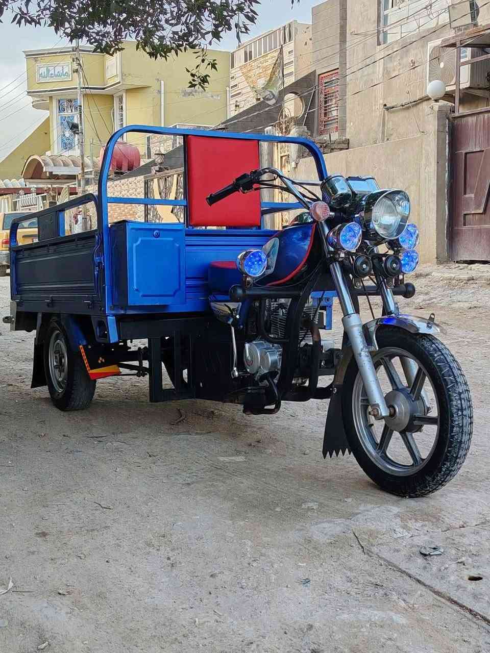 سلام عليكم ستوته أوراق نضيفه مستعجل عل بيع مكاني سماوه الوركاء السعر خاص 
0786 999 6148
