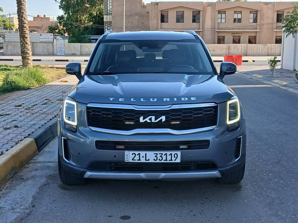 اسلام عليكم للبيع كيا تلورايد 
موديل 2021 وارد أمريكي 
ماشيه 50 ميل 
حادثها چاملغ امامي فقط مبدل اصلي 
مواصفات EX  
حجم المحرك 3800 
6V 
7 راكب تلث قطع تبريد 
فول رادار امامي + خلفي 
تحديد مسار 
رادار جانبي 
كامره دوارة ابل كار ابلي 
تشغيل عن بعد السيارة جديدة وجاهزة من كلشي مابيها اي نقص 
السعر 205 بيها مجال بسيط 
الاستفسار اكثر اتصل // *********** 
عنوان السيارة كربلاء المقدسة بيع او مرواس حسب القناعه البصرة, العراق
