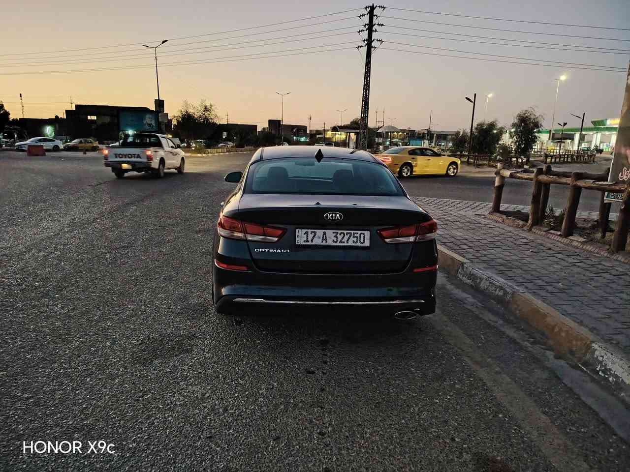 سلام عليكم لبيع سياره اوبتيما 2020 وارد امريكي مكينه 2400 كير مكينه تخم تاير باتري كله جديد ماشيه 59 بيه هواي مواصفات سعر 115 وبيه مجال مكان لسياره الديوانية ***********
