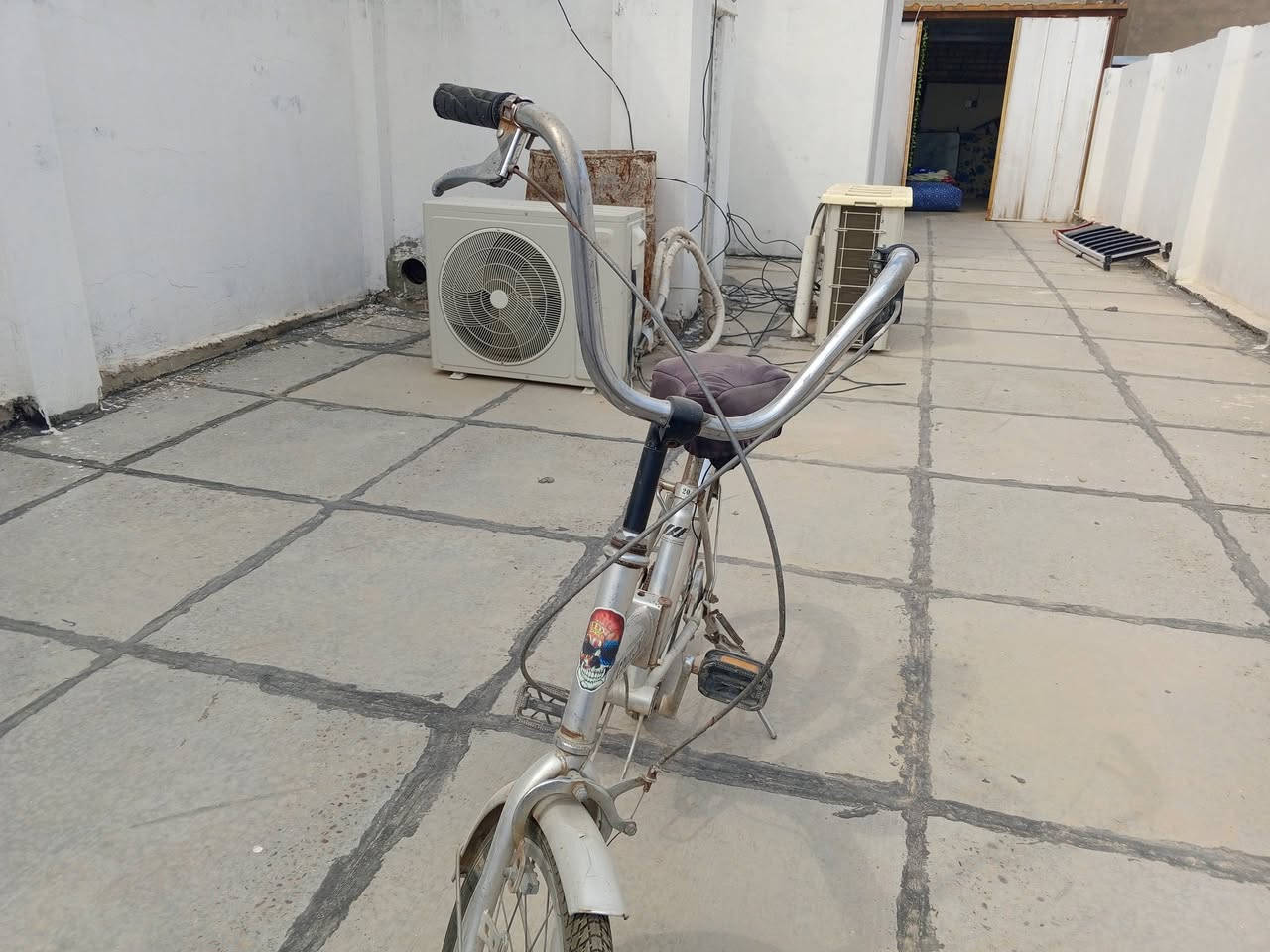 بايسكل ياباني للبيع ابريك درجه اولى تأثيرات بس يرادله غسله كلشي مابي السعر:50وبي مجال


**إذا كنت صاحب هذا الإعلان وتريد حذفه لأي سبب، رجاءا أرسل رسالة إلى الدعم الفني**