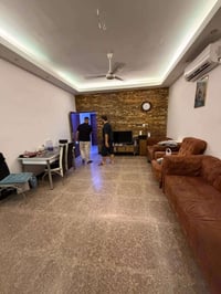دار للايجار موثث او فارغ ب مليون في المنصور  للاستفسار / 07732740849