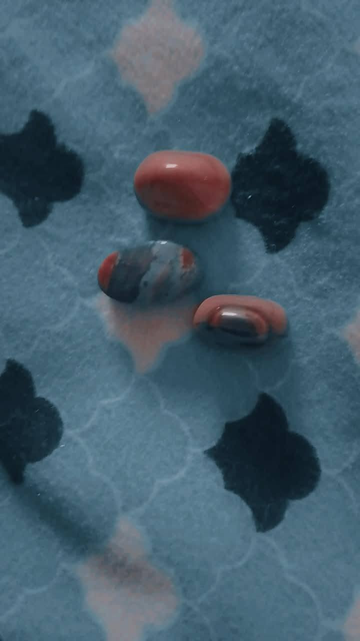 السلام عليكم للبيع
***********
