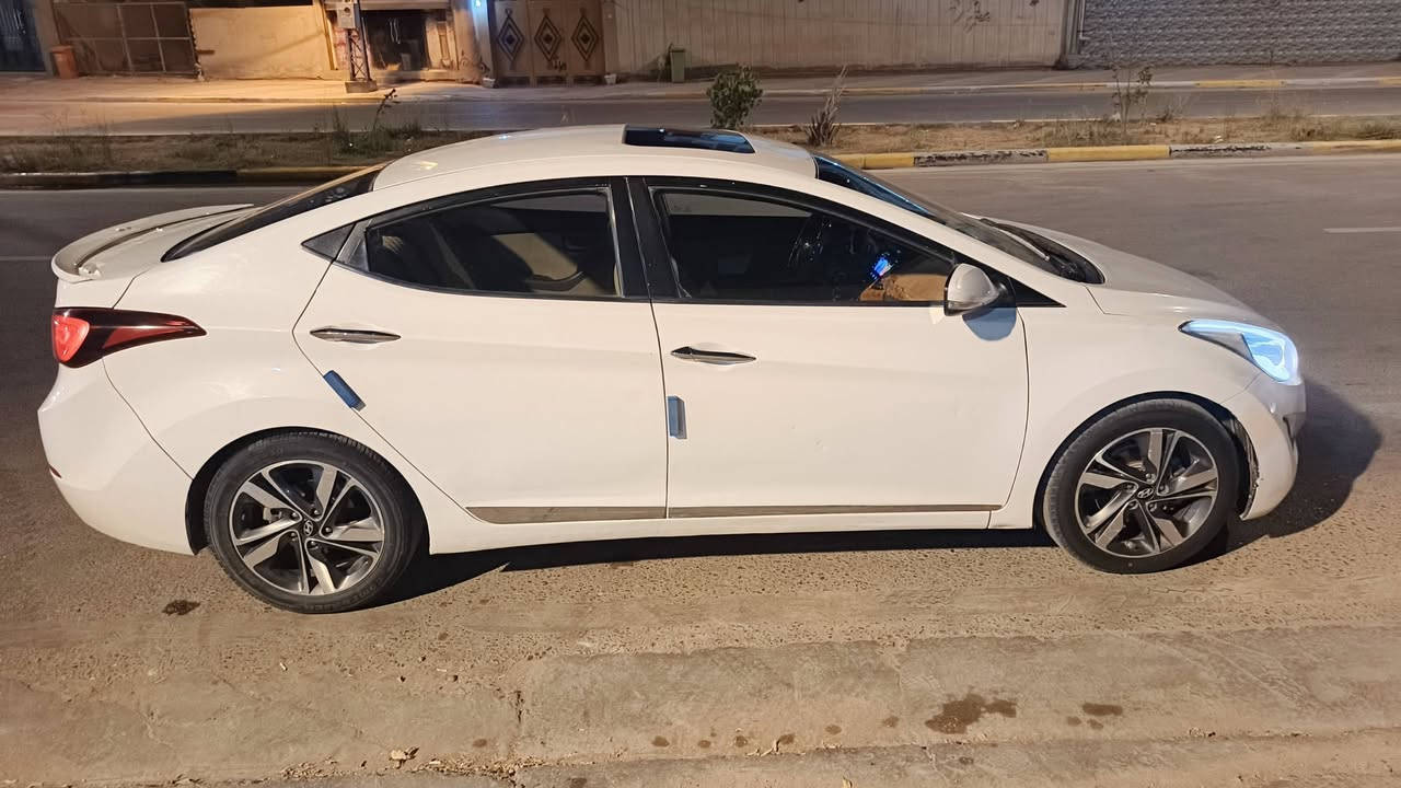 مكلف بالنشر 
 سلام عليكم سياره النترا خليجي رقم بغداد مشروع وطني لون ابيض موديل2014 
                             (مواصفات السياره) 
مكينه 1800دوش
تبريد قطعتين
داخلها صاج 
شاشه+كامره
يدات نيكل
فتحه
السياره بيها صبغ نص بنيد
وصبغ  نص بابين جهة العبري
مكينه وكيره خير من الله تبريدها ثلج السياره حلوه مالجناي للبيع او مراوس بسياره عاليه وبالعافيه عل ياخذها


**إذا كنت صاحب هذا الإعلان وتريد حذفه لأي سبب، رجاءا أرسل رسالة إلى الدعم الفني**