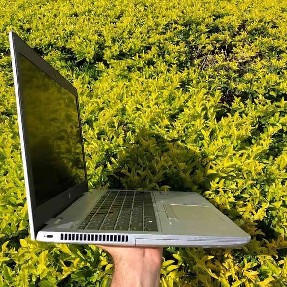 🖥️ HP ProBook 650 G4 🔥

💼 أداء يعتمد عليه 🔥سرعة عالية 🖥️ مناسب للعمل👨‍💻 والدراسة👨‍🎓. 

المهندسين 👷والدوائر الحكومية👨‍💻

الطلاب والمدرسين👨‍🎓

الأوفيس والتصفح 📲واليوتيوب

برامج التصميم الخفيفة🖥️ والمونتاج البسيط👨‍💻. 

💛🤍 المواصفات التقنية 🤍💛

💻 الموديل: HP ProBook 650 G4

⚙️ المعالج: Intel Core i5 – الجيل الثامن

🔥 الرام: 8GB DDR4

⚡ التخزين: 256GB SSD سريع جداً

📺 الشاشة: 15.6" FHD

🎮 كرت الشاشة: Intel UHD 620 (ذاكرة مشتركة 4GB)

⌨️ كيبورد عربي – إنكليزي

📦 الحالة: نظيف جداً – جاهز للاستخدام فوراً

🌼🌼🌼🌼🌼🌼🌼🌼🌼🌼🌼🌼🌼🌼🌼🌼🌼🌼

💰 السعر :- 275 ألف دينار فقط. 

🚗 توصيل متوفر لجميع المحافظات. 

🩵 بغداد 5 الف دينار فقط. 
🩵 محافظات 6 الف دينار فقط. 

🌼🌼🌼🌼🌼🌼🌼🌼🌼🌼🌼🌼🌼🌼🌼🌼🌼🌼

📑 ضمان لمدة عشره أيام من تاريخ الإستلام. 

📩 للطلب والاستفسار التواصل على الواتساب أو المازنجر***********

🌼🌼🌼🌼🌼🌼🌼🌼🌼🌼🌼🌼🌼🌼🌼🌼🌼🌼

🖥️مكتب النبأ لتجارة لابتوبات المستعملة وقطع الغيار.

⏰أوقات العمل من 4 عصرا الى 12 مساء.
