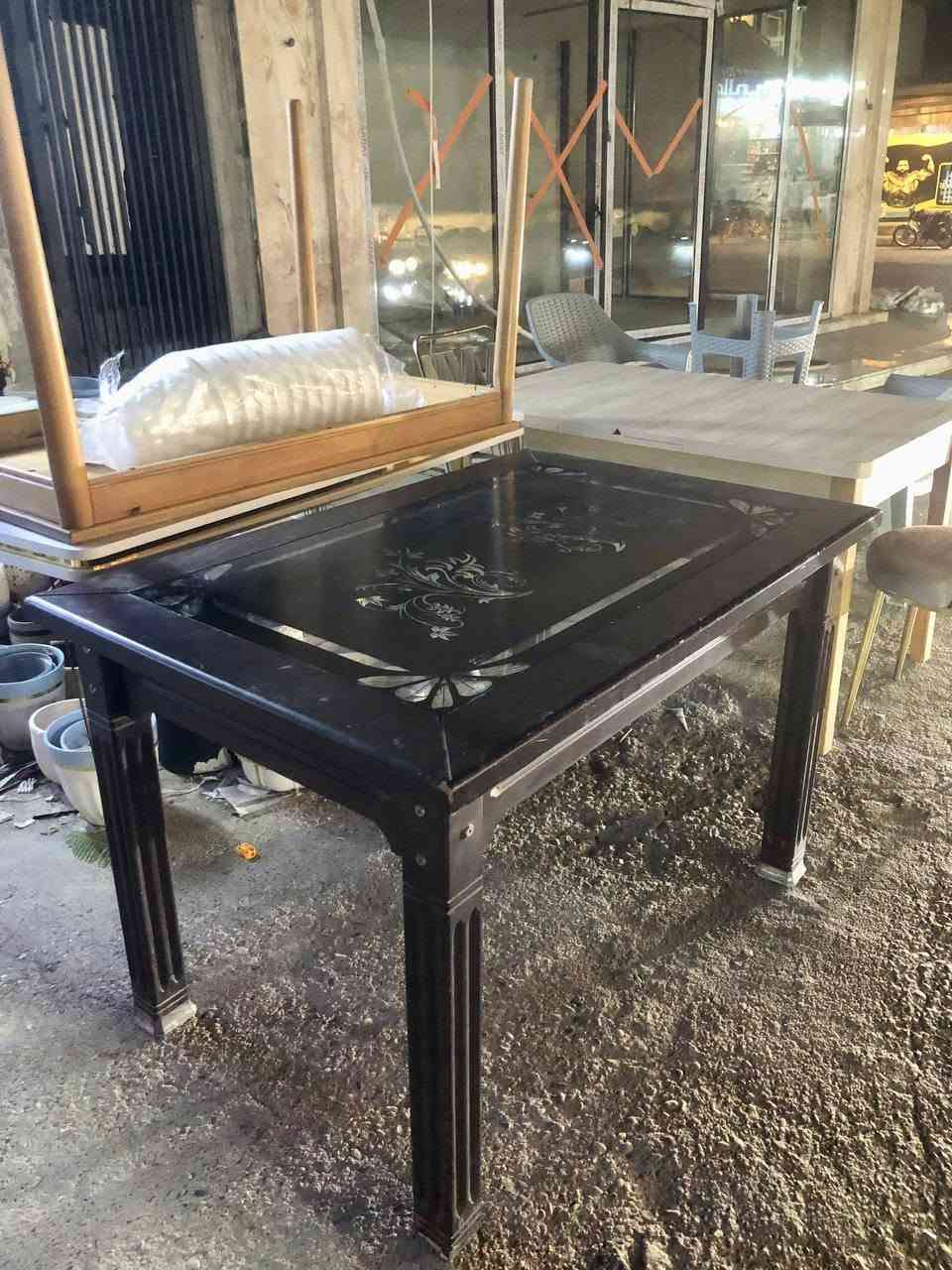 داشکاندن گەورە کورسی ومێز ئەسڵی کوالێت بەرز
مێز و کورسی سەفرە کامل 
تاقم کورسی ومێز نان خواردن کامل 

✅ مێز ڕەنگ تەختەی ناوازە خوار جوملە
کورسی ناوازە ژووری میوان بەلاشە 
✅ ڕەش
✅ قاوەیی
✅ ڕەساسی
✅سوری

ناونیشان سەیدسادق نزیک پردی قەرزاران یان نزیک مزگەوتی ئەوبەکری سدیق


**إذا كنت صاحب هذا الإعلان وتريد حذفه لأي سبب، رجاءا أرسل رسالة إلى الدعم الفني**
