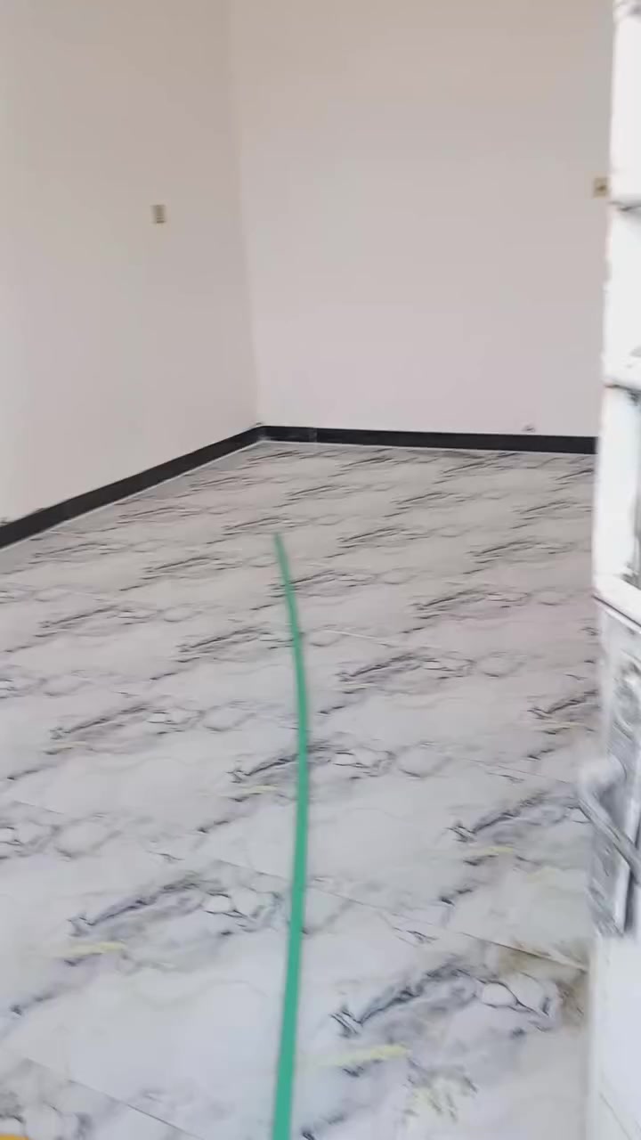 بيت للايجار منطقة سميلات كافة خدمات الاتصال ***********
