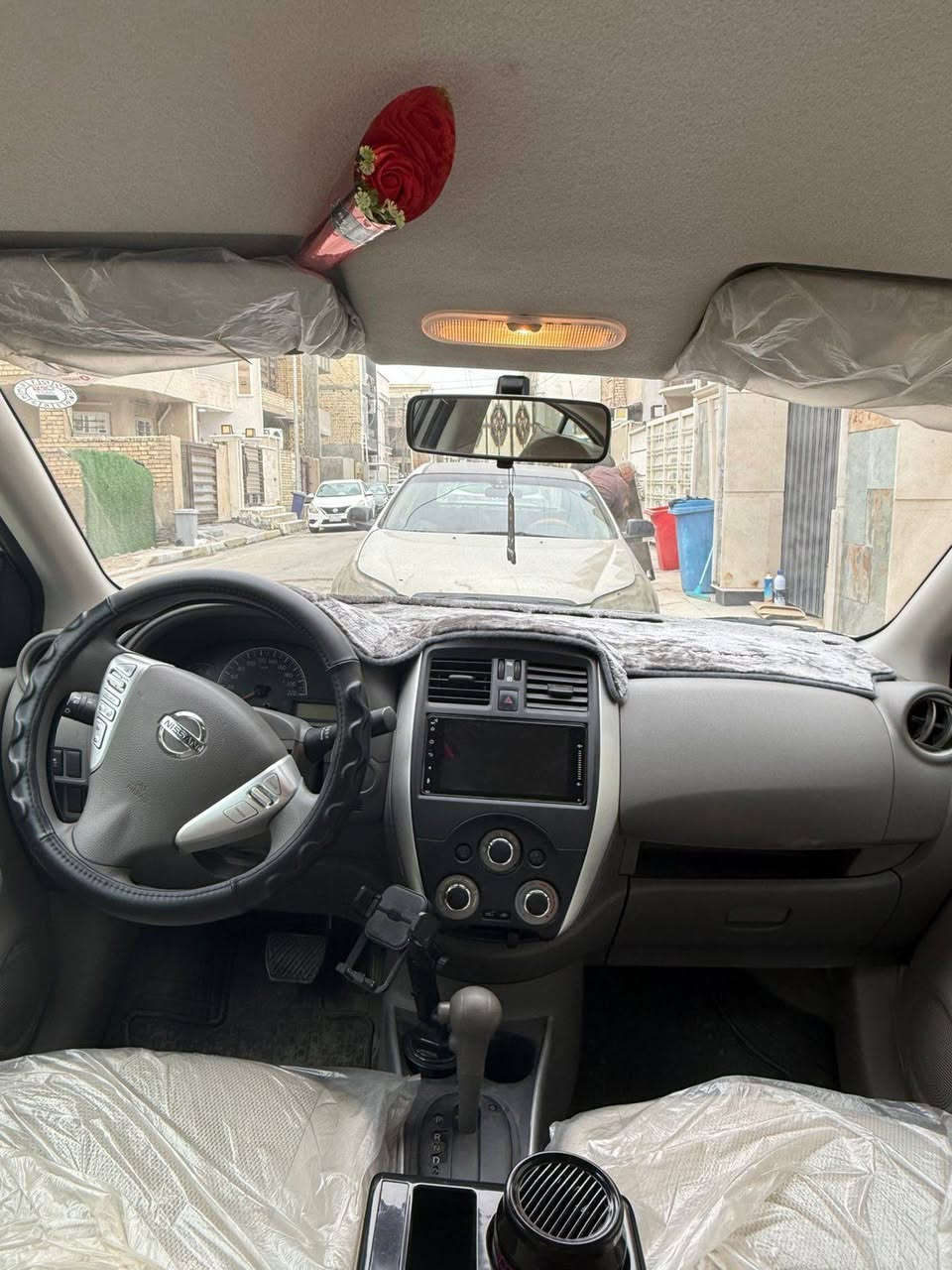 نيسان سني مصري موديل 2026 بيها باب امبدل مال سايق وجنطة بارد سيارة عل وضع الشركة ماشية ١٧ الف  و دعاميه الخلفيه صبغ رقم اربيل تريد تحويل او وكاله سعره 130 وبيه مجال العنوان حي جهاد ***********
