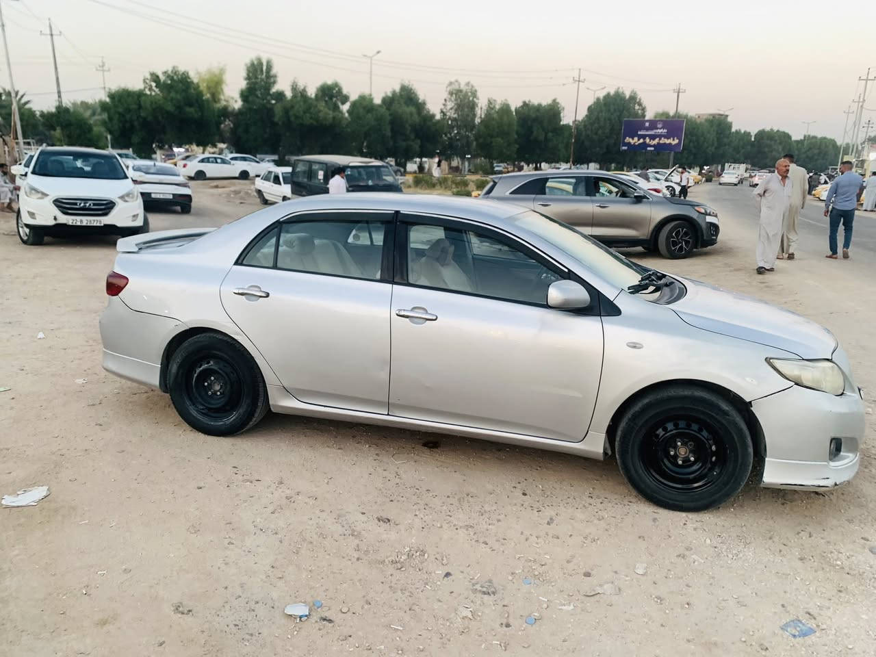 كورلا 2008 خليجي، محرك 1600، باسمي، حدادية جديدة، بيها جاملغ  أمامي وربع باب السائق صبغ، ملاحظتها خيط تبخير بالمحرك فقط والباقي كله كفالة وفحص. السعر مناسب للشراي مكاني كربلاء

📞 ***********

