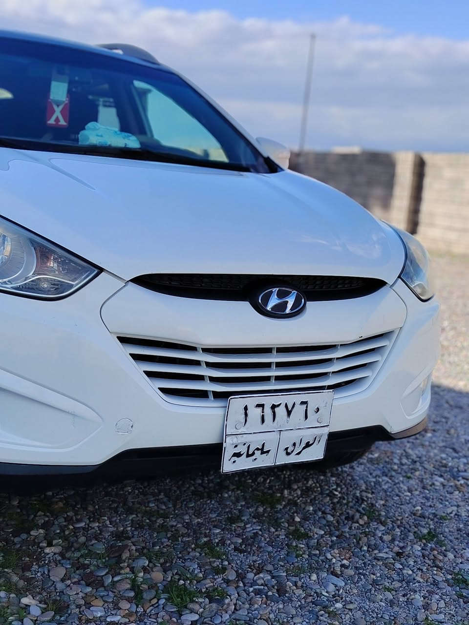 السلام عليكم للبيع أو للمراوس حسب القناعه
توكسان موديل 2012 
كلين بدون قطرة صبغ عدى 3 مكانات بارد صغار
سياره نضيفه مال جناي
ماشي 245
محرك گير شرط
بطاقه بانزين 
فول مواصفات 
بانوراما
اشاير مري
تحكم ستيرن..... معروفه مايحتاج أذكر الباقي
السعر 145 وبيها مجال
المكان كركوك قضاء الحويجة للأستفسار الاتصال ***********
