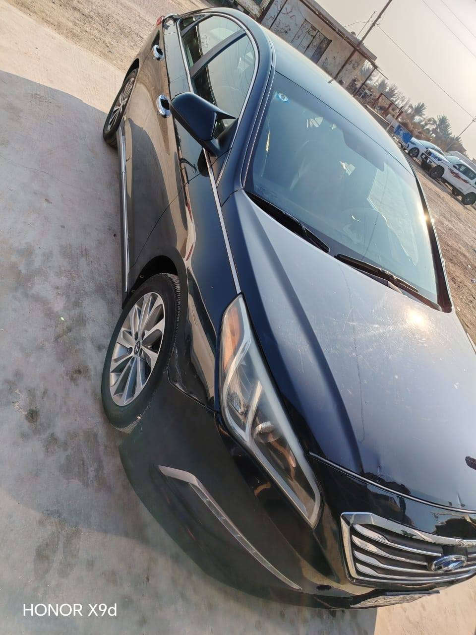 السلام عليكم ورحمة الله وبركاته
للبيع – هيونداي سوناتا 2015 
 الموديل: سوناتا 2015
 الحالة: جاهزة للاستخدام
 الحادث: ضربة خفيفة سابقًا – صندوق السيارة فقط
 الشاصي والمحرك: سليم
 السيارة نظيفة ومستخدمة استخدام شخصي
 الموقع: بغداد – سريع اليوسفية
 السعر: 117 وبيها مجال 
 للتواصل والاستفسار: خاص أو اتصال
0785300780
*********** واتساب
