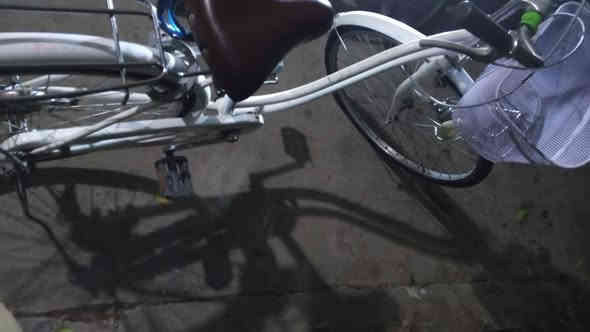 السلام عليكم بايسكل بناتي حجم 26 كامل هوه وأغراضه ويجي ويا البايسكل قفل وراني كربلاء الملعب القديم سعره هوه وأغراضه ويلاه وقفله 150 ***********
