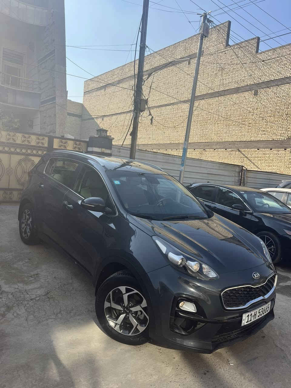 سبورتج ٢٠١٩ خليجي لون مميز
محرك 2000 دوش مكفوله بدون صبغ بدون تبديل حتى الدعاميات كفاله ماشيه ١٠٦ الف رقم بغداد بأسمي سعرها 185 مكاني شارع فلسطين***********
