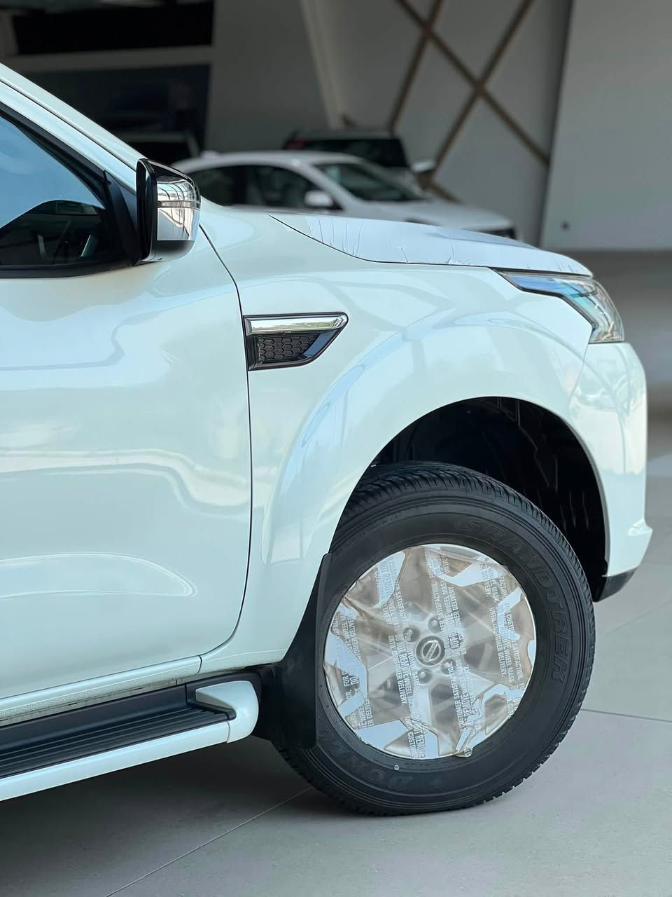 السلام عليكم 
نيسان اكستيرا 2025 ضمان وكالة السور 3 سنوات او 100.000 كم زيرو
محرك 4 سلندر 2500cc
7 راكب تبريد 3 قطع 

ترقيم خلال يوم بدون تكاليف اضافية 

عرض خاص وبسعر 
41.500.000 د.ع 
 للاستفسار 
***********
