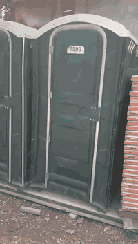 السلام عليكم متوفر تواليتات امريكي شرقي غربي مكاني بغداد مدينة الصدر موجود توصيل حساب اتفاق سعر قطعه 275 لستفسار رقم الهاتف  ***********
