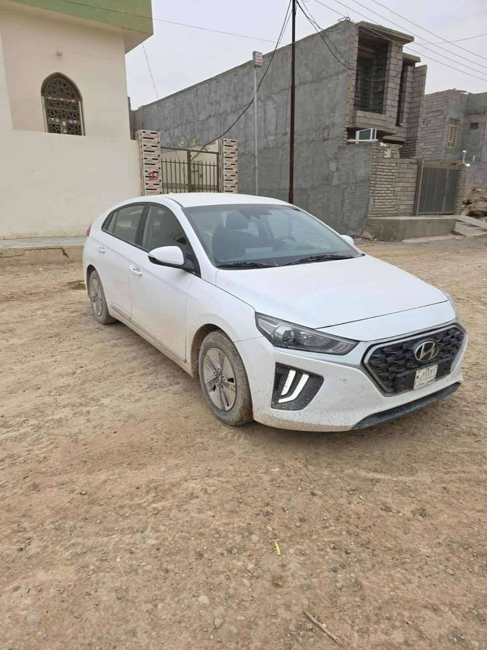 مكلفة بالنشر 
ايونك خليجية موديل 2023 ما ماشية السيارة خطين كهرباء،بانزين 
السيارة جديدة فول موصفات بك لايت لد 
موصفات سياقة ذاتية بريك ذاتي كفالة عدا الاسبايدر الصندوق السعر 135 وبي مجال 
العنوان بغداد التاجي للاستفسار عل الرقم فقط ***********
