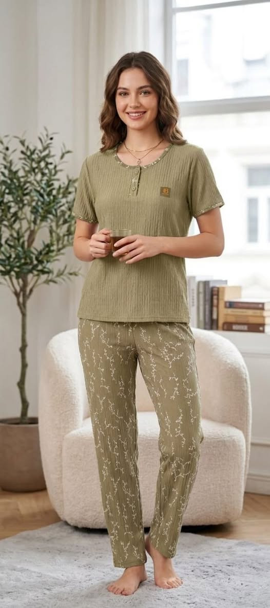 جملة فقط

تراك نسائي كريشة درجة اولى

  قياسات L / XL / 2XL / 3XL 

الدرزن مشكل الوان 

الدرزن 12 تراك

انسب الاسعار


**إذا كنت صاحب هذا الإعلان وتريد حذفه لأي سبب، رجاءا أرسل رسالة إلى الدعم الفني**