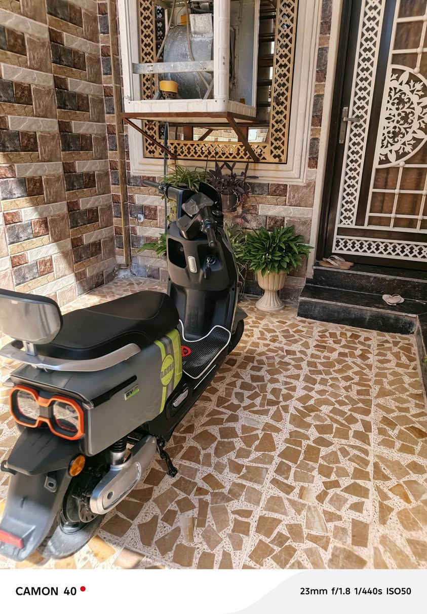 السلام عليكم ماطور شحن ريان للبيع🔋 أبو عيون وايرمنية كلو شغال وبيR باقي الموصفات معروفة البطاريات شرط الفحص سعر 750  التواصل عل هذا الرقم***********
