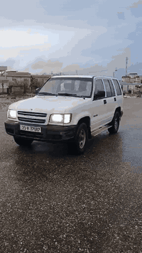 ئاسۆزی مۆدێل 2000گێڕومەنەوئەکسل گشت گیانی بەشەرت ڕەقەم سلێمانی سەنەوی تازەیە کارتی بەنزینی هەیە حوڕە بۆهەموو عێراق بێ دەعم ولێدراوی بۆیاغی نیه کارەبای کامل مەزبوت ***********ژ.م***********سعری48گڵاویەک تۆزێک مەجال ناونیشان چەمچەماڵ
